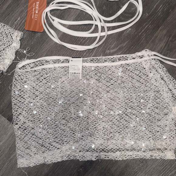 Glitter Rhinestone Fishnet Long Sleeve Crop Top - Picture 3 of 4